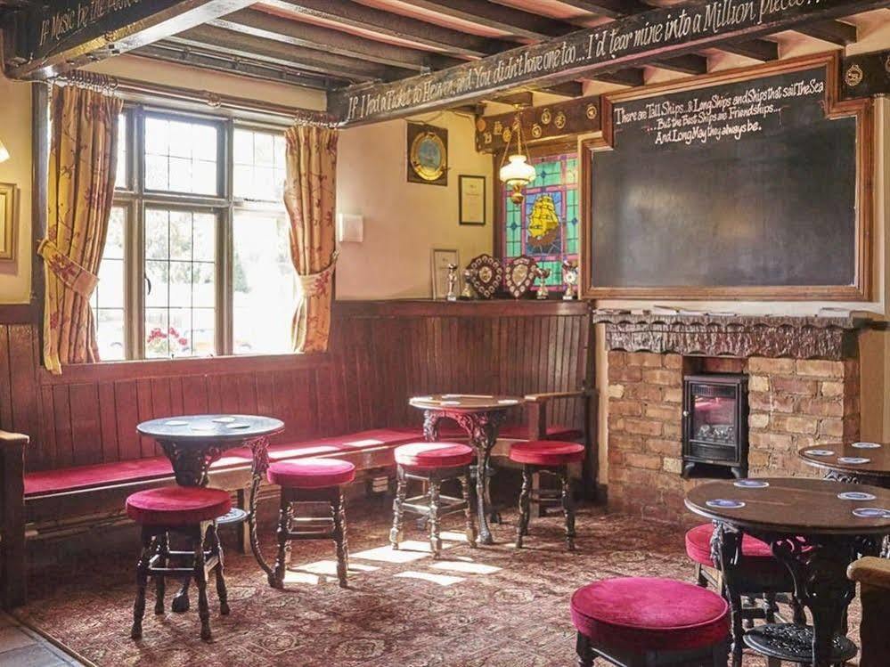The Old Ship Inn Lowdham Εξωτερικό φωτογραφία