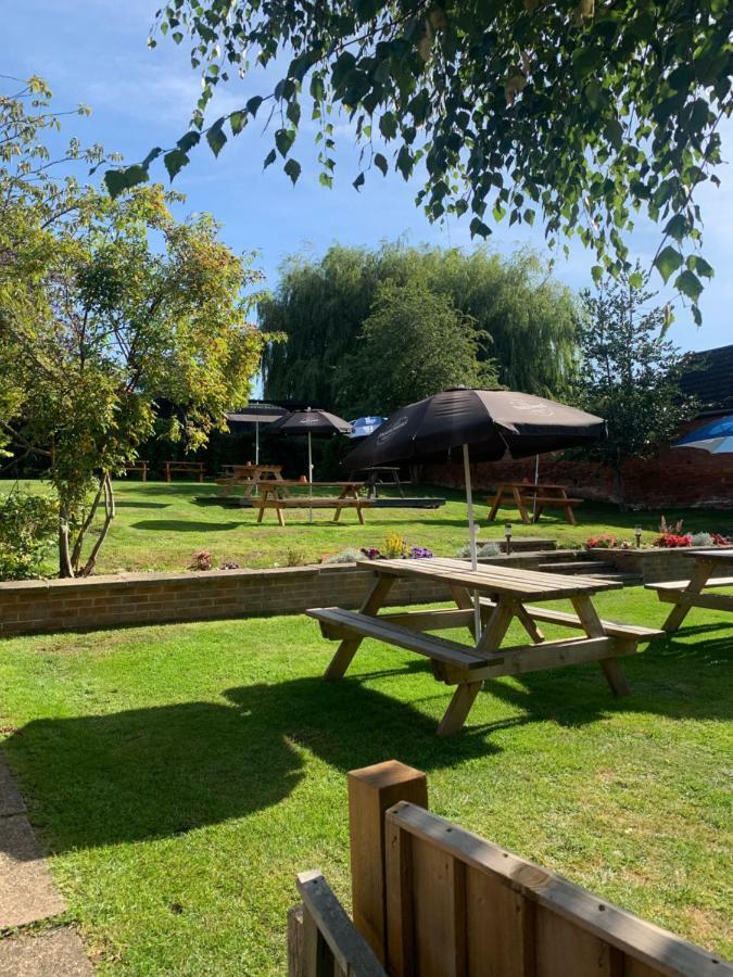 The Old Ship Inn Lowdham Εξωτερικό φωτογραφία
